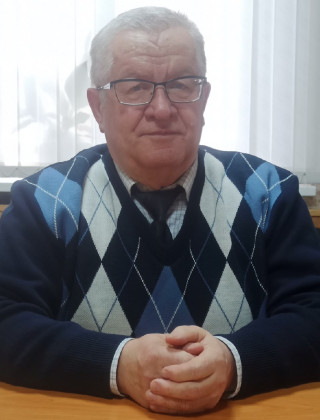 Семиков Анатолий Иванович.